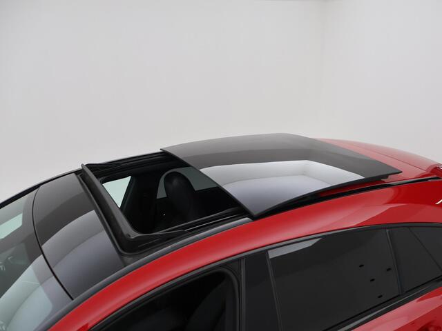 Mercedes-Benz CLA-KLASSE Shooting Brake 180 AMG NIGHT + PANORAMA SCHUIFDAK | APPLE CARPLAY | CAMERA | STOELVERW. |