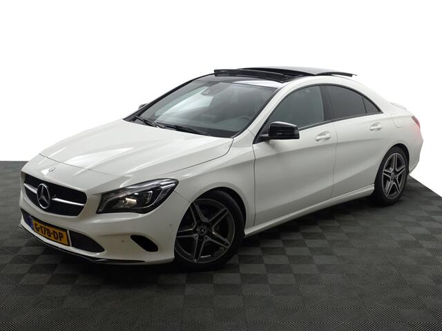 Mercedes-Benz CLA-KLASSE 180 AMG Premium Aut- Panoramadak, Camera, Sfeerverlichting, keyless, Stoelverwarming, Sport Interieur