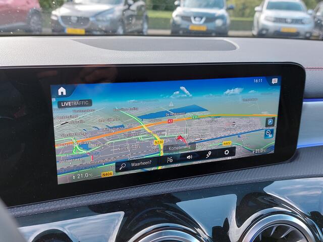 Mercedes-Benz CLA-KLASSE Shooting Brake 180 136pk Business Solution AMG | Navi | Apple Carplay+Android Auto | Elek.Stoel.Verstel+Geheugen | Stoelverwarming | Panorama Schuifdak | Keyless Entry | Pdc V+A+Assist+Camera | 18''lm