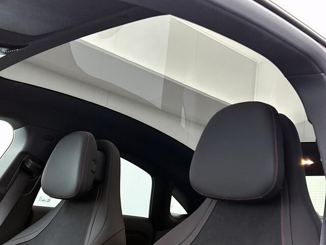 Mercedes-Benz CLA-KLASSE 250+ Launch Edition 85 kWh | Nightpakket | Memorypakket voorstoelen | Multibeam LED | Adaptieve cruisecontrol | Warmtepomp | Sierdelen aluminium | 19 inch AMG Velgen |