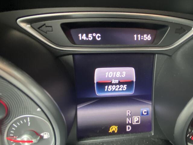 Mercedes-Benz CLA-KLASSE 220d Automaat Shooting Brake Prestige AMG Line Night Pack met o.a. panodak, Harman Kardon, CarPlay, elektr. kofferklep, alcantara, etc.