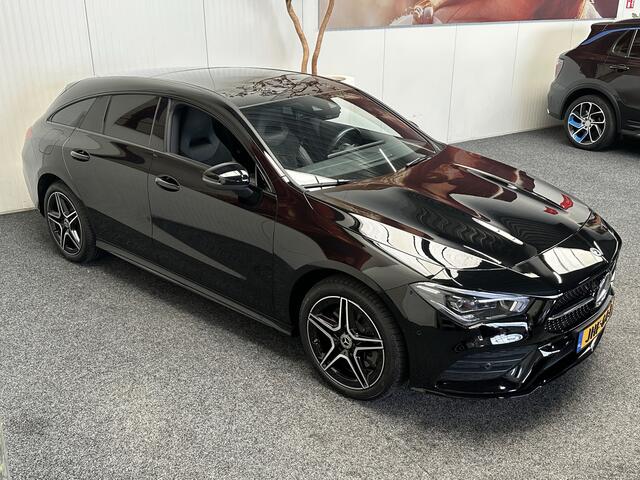 Mercedes-Benz CLA-KLASSE SHOOTING BRAKE 250 e AMG LINE NAVIGATIE CRUISE CONTROL CLIMATE CONTROL PANORAMA SCHUIF/KANTELDAK APPLE CARPLAY/ANDROID RIJSTROOKSENSOREN ACHTERUITRIJCAMERA ZEER MOOI !! 3010