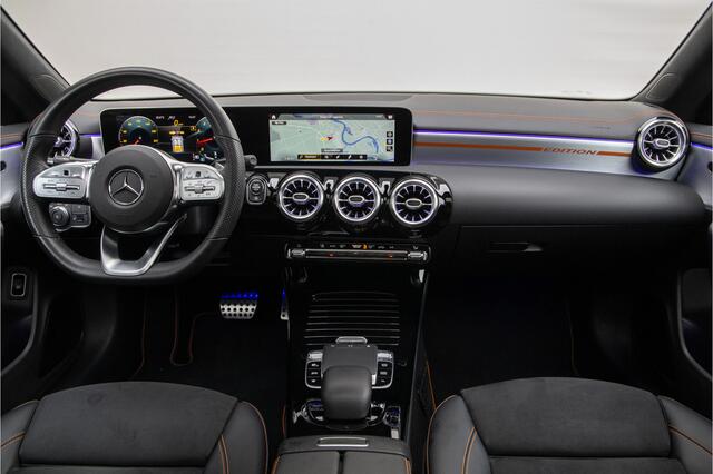 Mercedes-Benz CLA-KLASSE Shooting Brake 200 AMG Premium Orange Art Edition, Pano, Widescreen, Distronic 2020