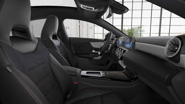 Mercedes-Benz CLA-KLASSE Coupé 180 Business Solution AMG | Premium plus | Winterpakket | Techniekpakket | Burmester | Panoramaschuifdak | Head-up display | Stoelverwarming | 360° camera |