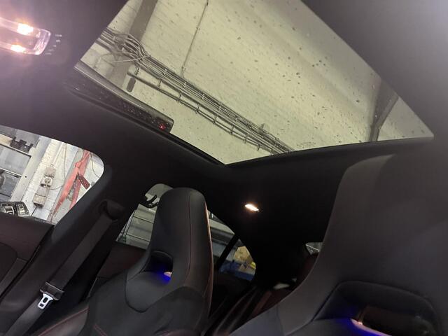 Mercedes-Benz CLA-KLASSE 220 4MATIC Premium Plus, AMG, Panoramadak, Burmester, Sfeerverlichting, Alcantara,