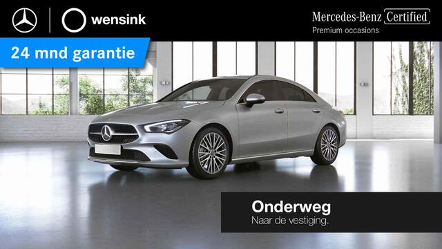 Mercedes-Benz CLA-KLASSE 180 Luxury Line | Distronic | Apple Carplay | Stoelverwarming | Widescreen |