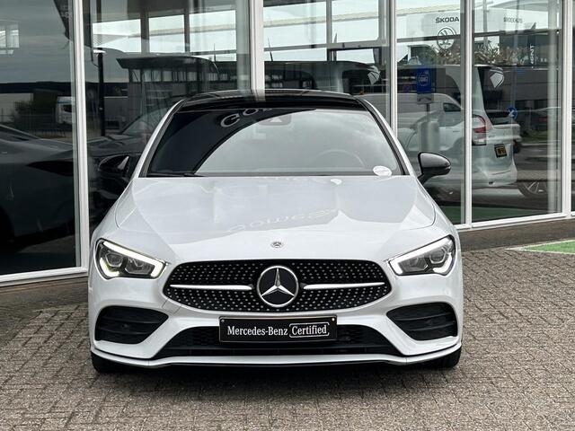 Mercedes-Benz CLA-KLASSE 180 AMG | Panoramadak | Sfeerverlichting