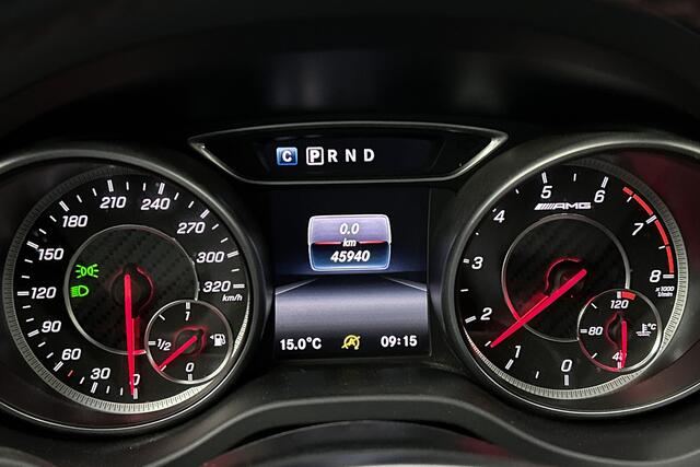 Mercedes-Benz CLA-KLASSE AMG 45 4MATIC Ambition | Camera | Stoelverwarming | Panoramadak | Cruise control