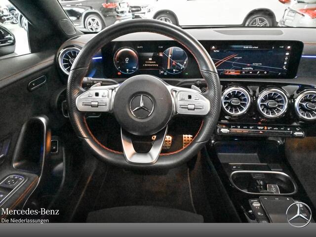 Mercedes-Benz CLA-KLASSE Shooting Brake 250e AMG Line ** LED, MBUX+, PANORAMA, NIGHT, SPIEGEL- PACK, 19-inch LMV ** 1e EIG - UNFALLFREI - MB GAR ** ** INFORMEER OOK NAAR ONZE AANTREKKELIJKE FINANCIAL-LEASE TARIEVEN **