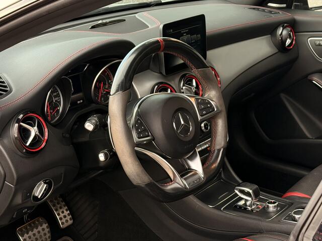 Mercedes-Benz CLA-KLASSE AMG 45 4MATIC MATGRIJS | Leder | Pano | Schaalstoelen | Harman / Kardon | Apple Carplay | Achteruitrijcamera