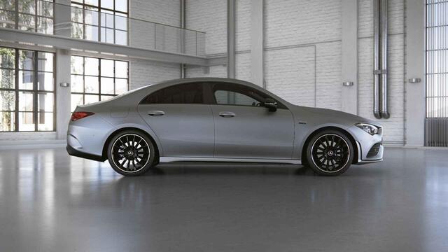 Mercedes-Benz CLA-KLASSE 250 e Premium | Panoramadak | Burmester | Night | Widescreen | 19" lichtmetalen velgen | Stoelverwarming |