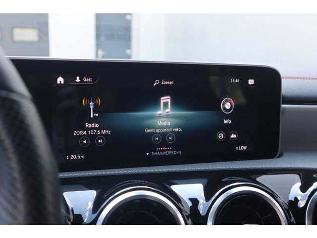 Mercedes-Benz CLA-KLASSE Shooting Brake CLA Shooting Brake 200 Business Solution Progressive | Automaat | Night Package | AMG Pakket