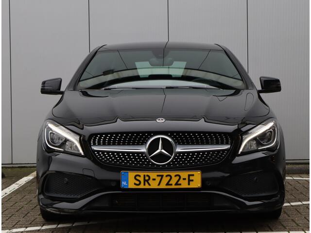 Mercedes-Benz CLA-KLASSE 180 AMG-line | Parkeercamera | Stoelverwarming |