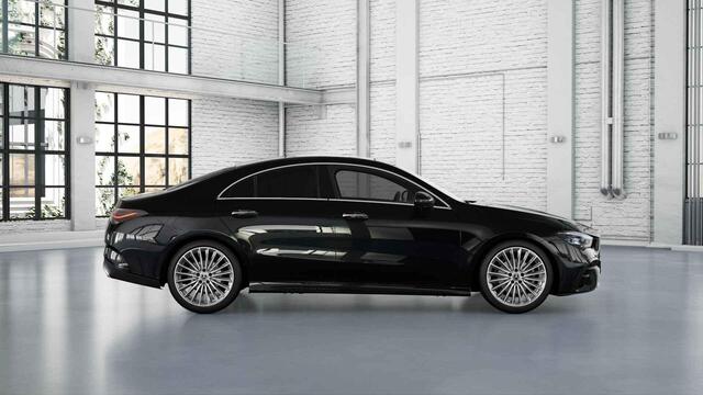 Mercedes-Benz CLA-KLASSE 180 AMG Line | Panoramadak | Memory | 360 graden camera | Headup | Sfeerverlichting | Keyless |