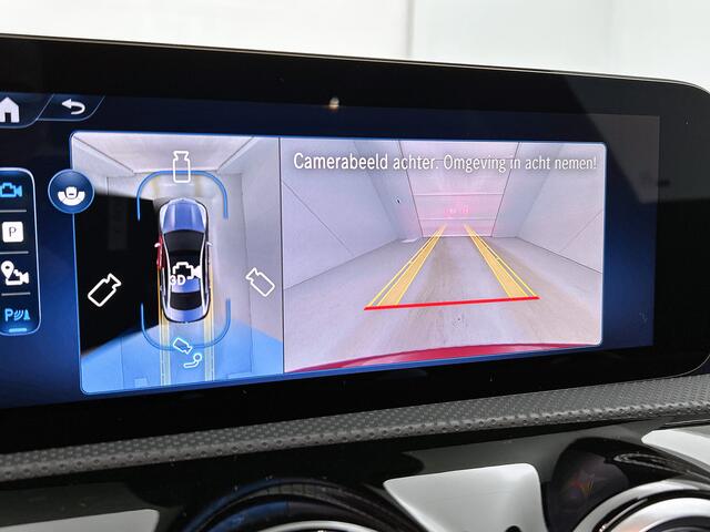 Mercedes-Benz CLA-KLASSE 250 e Business Solution AMG | AMG Line Plus pakket | Trekhaak | Panoramaschuifdak | Memorypakket Voorstoelen | Antidiefstalpakket GUARD 360° Plus | Nightpakket | 360° camera | Head-up display |