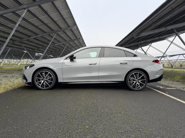 Mercedes-Benz CLA-KLASSE 250+ Launch Edition 85 kWh | Night | Panoramadak | Stoelverwarming | DISTRONIC | Achteruitrijcamera | Dodehoekassistent |