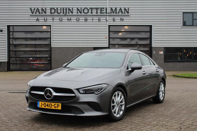 Mercedes-Benz CLA-KLASSE 200 Business Solution Luxury / Panoramadak / N.A.P.