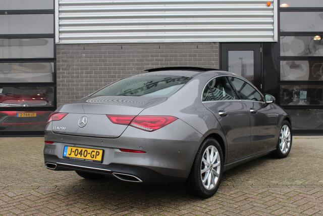 Mercedes-Benz CLA-KLASSE 200 Business Solution Luxury / Panoramadak / N.A.P.