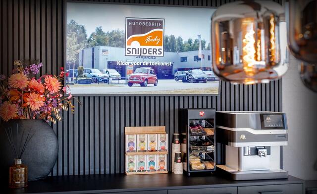 Mercedes-Benz CLA-KLASSE Shooting Brake AMG, OrigNL 1e Eig. | Pano | Ambilight | Elekt.klep | DAB+ | Apple Car Play - RIJKLAAR