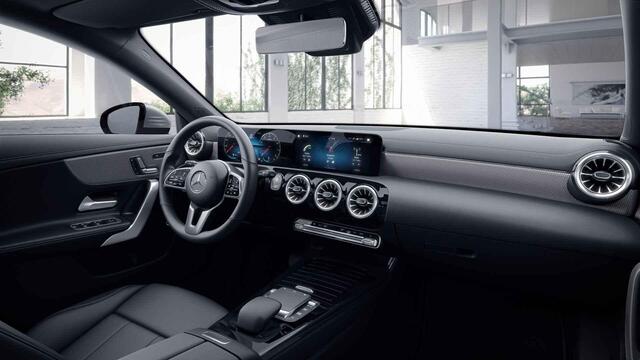 Mercedes-Benz CLA-KLASSE Shooting Brake 200 Business Solution Luxury | Panoramadak | Memory | Widescreen | Keyless | Multibeam |