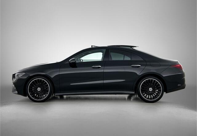 Mercedes-Benz CLA-KLASSE 180 Business Solution AMG | AMG Line Plus pakket | 360° camera | Head-up Display | Augmented Reality navigatie | Memorypakket | Panoramaschuifdak | 19 inch AMG velgen | Sierdelen aluminium |