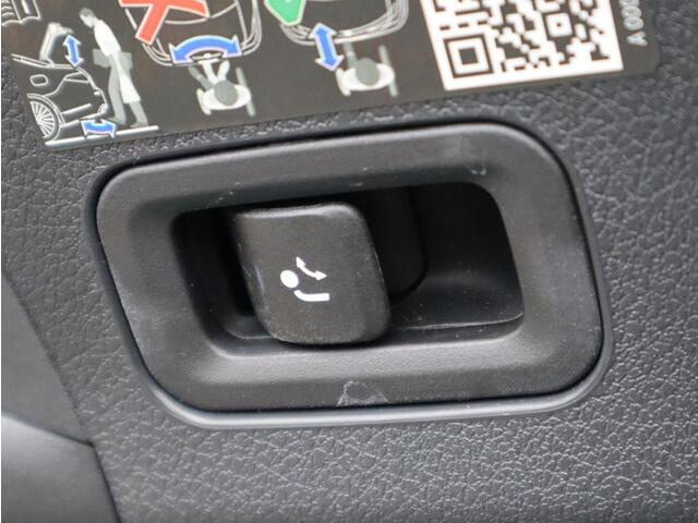 Mercedes-Benz CLA-KLASSE Shooting Brake 250 e Star Edition Luxury Line | Panoramadak | Trekhaak | Rijassistentie | Memory Seats | 360 Camera