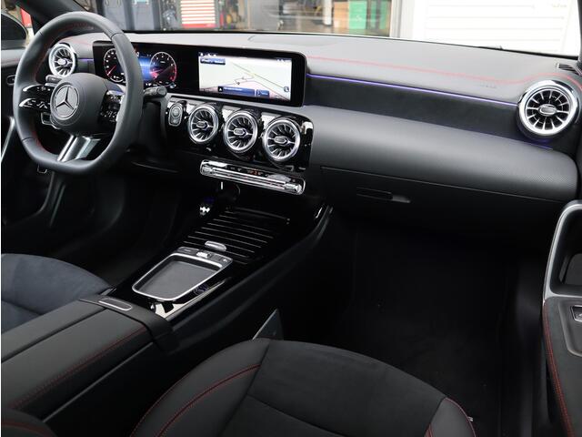 Mercedes-Benz CLA-KLASSE 180 Business Solution AMG