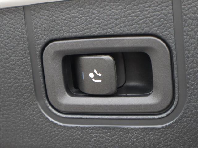 Mercedes-Benz CLA-KLASSE 180 Business Solution AMG