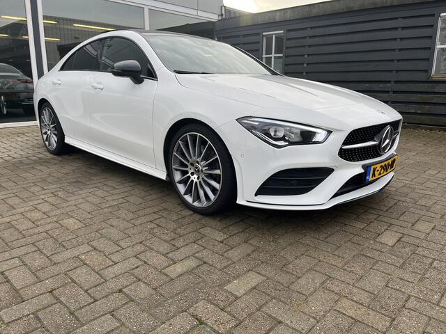 Mercedes-Benz CLA-KLASSE 200 Premium Plus AMG / Schuif-kantel / Camera / Led / Carplay