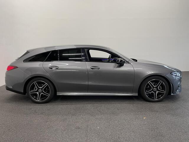 Mercedes-Benz CLA-KLASSE Shooting Brake 180 Business Solution AMG Trekhaak Navigatie Camera Parkeersensoren Cruise Control AMG stoelen Stoelverwarming Sfeerverlichting Elektrische kofferklep Full Led Climate Control