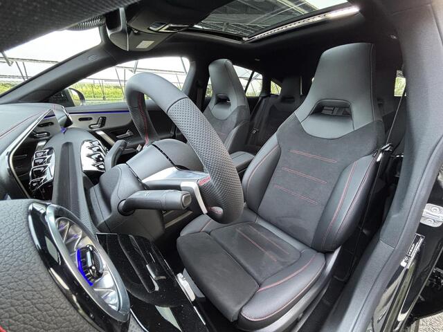 Mercedes-Benz CLA-KLASSE Shooting Brake 180 Business Solution AMG | Night | Panoramadak | AMG Line Plus | Head-up display | 360 camera | Sfeerverlichting |