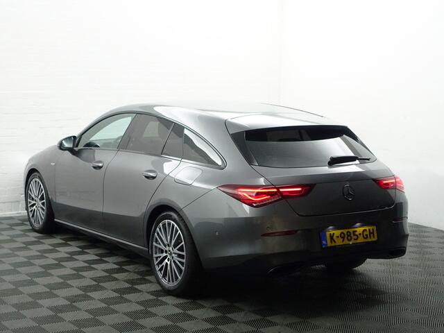 Mercedes-Benz CLA-KLASSE Shooting Brake 220 AMG Edition Aut- Xenon Led, CarPlay, Camera, Carbon Pakket, Lane Assist, Park Assist