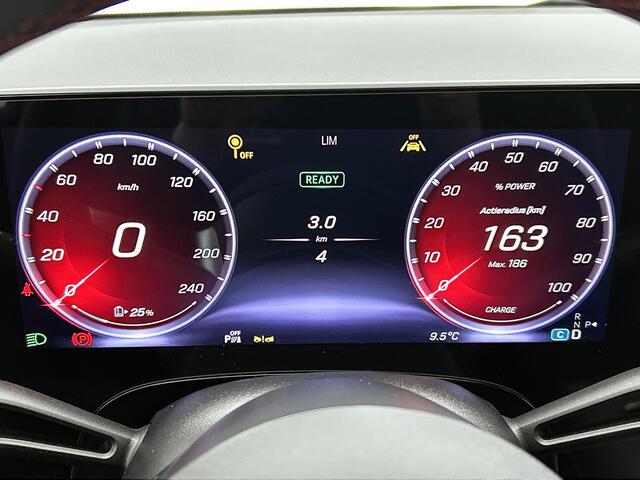 Mercedes-Benz CLA-KLASSE 250+ Launch Edition 85 kWh | Smartphone integratie | Antidiefstal pakket URBAN GUARD | Warmtepomp | Adaptieve Cruisecontrol | Memorypakket | 19 inch AMG velgen | Sierdelen aluminium |