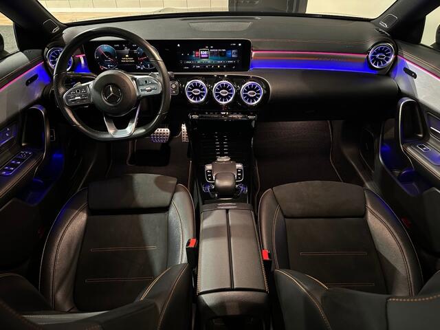 Mercedes-Benz CLA-KLASSE 180 BUS. SOL. AMG l PANO l BURMEST l ORANGE ED l STOELVERW l SFEER l