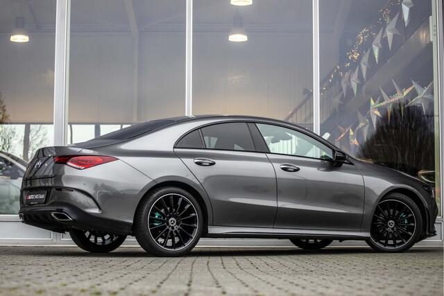 Mercedes-Benz CLA-KLASSE 180 AMG Line | Pano | Camera | 19"