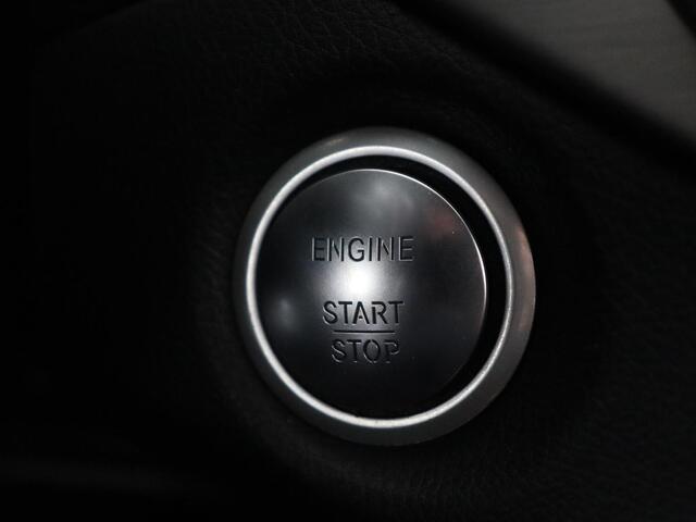 Mercedes-Benz CLA-KLASSE Shooting Brake 180 AMG-Pakket | Full-LED | Stoelverwarming | Camera | Navigatie