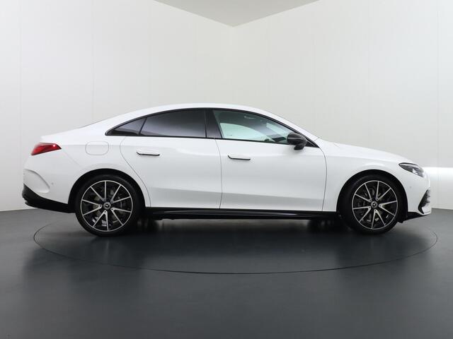 Mercedes-Benz CLA-KLASSE 250+ Launch Edition 85 kWh Accu | Memorystoelen | Warmtepomp | Multibeam Led | Stoelverwarming Voorin | Distronic Cruise Control | Achteruitrijcamera | Nightpakket | Dodehoekassistent