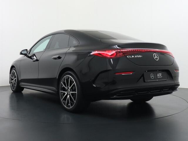 Mercedes-Benz CLA-KLASSE 250+ Launch Edition 85 kWh Accu | Memorystoelen | Warmtepomp | Multibeam Led | Stoelverwarming Voorin | Distronic Cruise Control | Achteruitrijcamera | Nightpakket | Dodehoekassistent