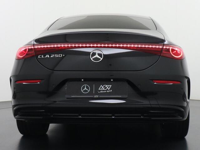Mercedes-Benz CLA-KLASSE 250+ Launch Edition 85 kWh Accu | Memorystoelen | Warmtepomp | Multibeam Led | Stoelverwarming Voorin | Distronic Cruise Control | Achteruitrijcamera | Nightpakket | Dodehoekassistent