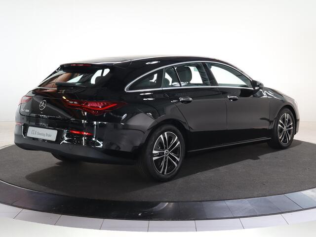Mercedes-Benz CLA-KLASSE Shooting Brake 180 Star Edition | Dodehoekassistent | Achteruitrijcamera | Multibeam LED koplampen