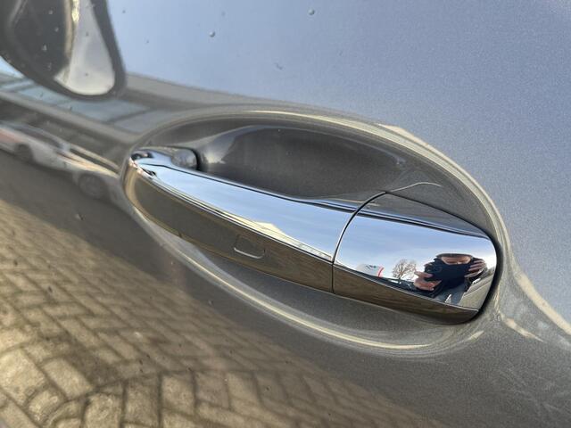 Mercedes-Benz CLA-KLASSE 250 e AMG Line 19"/Panoramadak/Stoelverwarming/Camera/Sfeerverlichting