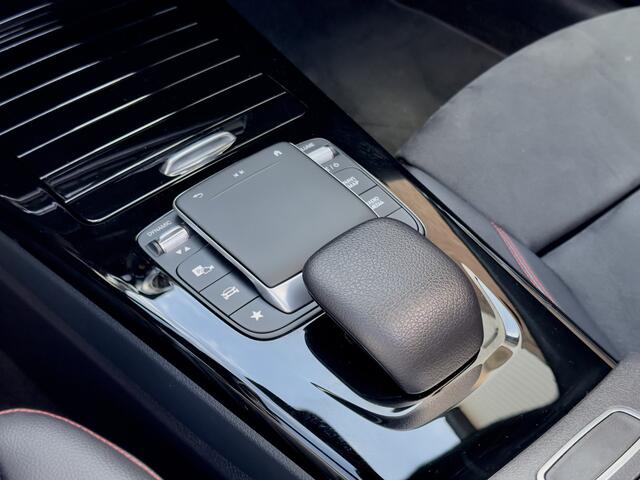 Mercedes-Benz CLA-KLASSE 200 Shooting Brake AUT7 AMG 164PK PANODAK LEDER NAVI VIRTUAL-DASH CAMERA LED LMV PDC