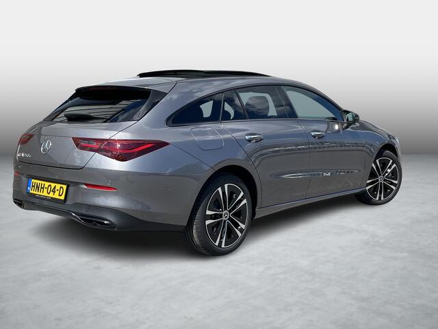 Mercedes-Benz CLA-KLASSE Shooting Brake 250 e Star Edition Luxury | Panoramadak | Nightpakket | MULTIBEAM LED | Dodehoekassistent | Sfeerverlichting | Stoelverwarming | Apple CarPlay | Android Auto | Achteruitrijcamera