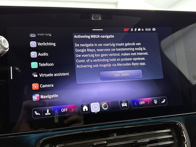 Mercedes-Benz CLA-KLASSE 180 Business Solution AMG | Premium Plus | Nightpakket | Trekhaak | Head-up display | Panoramadak | MBUX Superscreen | Smartphone integratie | MULTIBEAM LED | Burmester 3D Sound systeem | Adaptieve cruisecontrol |