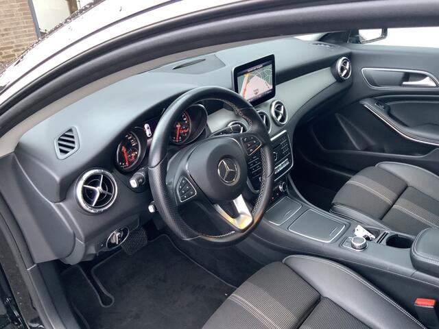Mercedes-Benz CLA-KLASSE 180 Ambition Automaat Airco Cruise Navi Alu Velg Euro 6