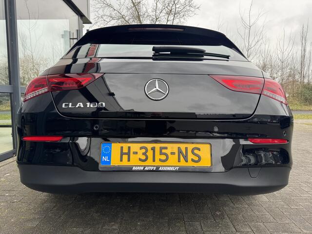 Mercedes-Benz CLA-KLASSE Shooting Brake 180 Business Solution