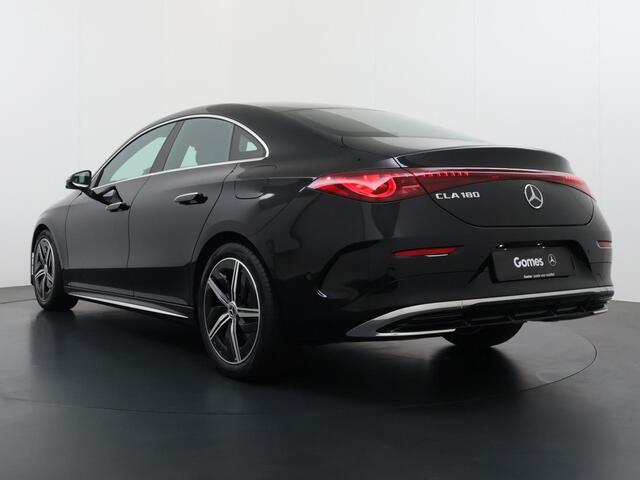 Mercedes-Benz CLA-KLASSE 180 Business Solution AMG | Panoramadak | Adaptieve Cruise Control | Dodehoekassistent | Verkeersbordenassistent | Adaptieve Grootlichtassistent | Stoelverwarming | Sfeerverlichting | Apple CarPlay | Android Auto | Achteruitrijcamera | Parkeersensoren