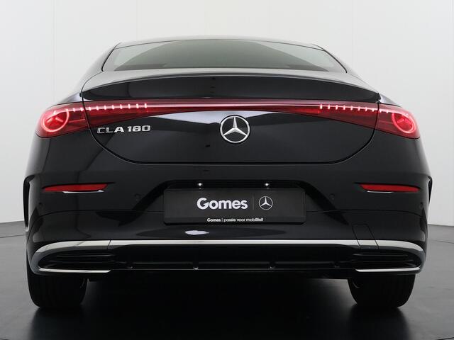 Mercedes-Benz CLA-KLASSE 180 Business Solution AMG | Panoramadak | Adaptieve Cruise Control | Dodehoekassistent | Verkeersbordenassistent | Adaptieve Grootlichtassistent | Stoelverwarming | Sfeerverlichting | Apple CarPlay | Android Auto | Achteruitrijcamera | Parkeersensoren