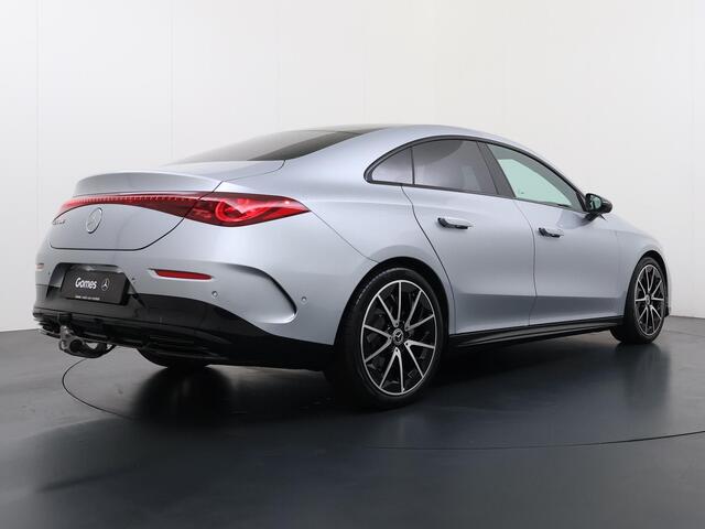 Mercedes-Benz CLA-KLASSE 180 Business Solution AMG | Night Pakket | Panoramadak | Adaptieve Cruise Control | Dodehoekassistent | Verkeersbordenassistent | MULTIBEAM LED Koplampen | Elektrisch Verstelbare Stoelen + Memory | Stoelverwarming | Sfeerverlichting | THERMOTRONIC Klimaat