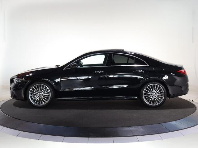 Mercedes-Benz CLA-KLASSE 180 Business Solution AMG | Panoramaschuifdak | Trekhaak | Burmester | Rijassistentiepakket Plus | Techniekpakket | Winterpakket |
